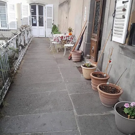 La Tour Richelieu Les Martres-de-Veyre